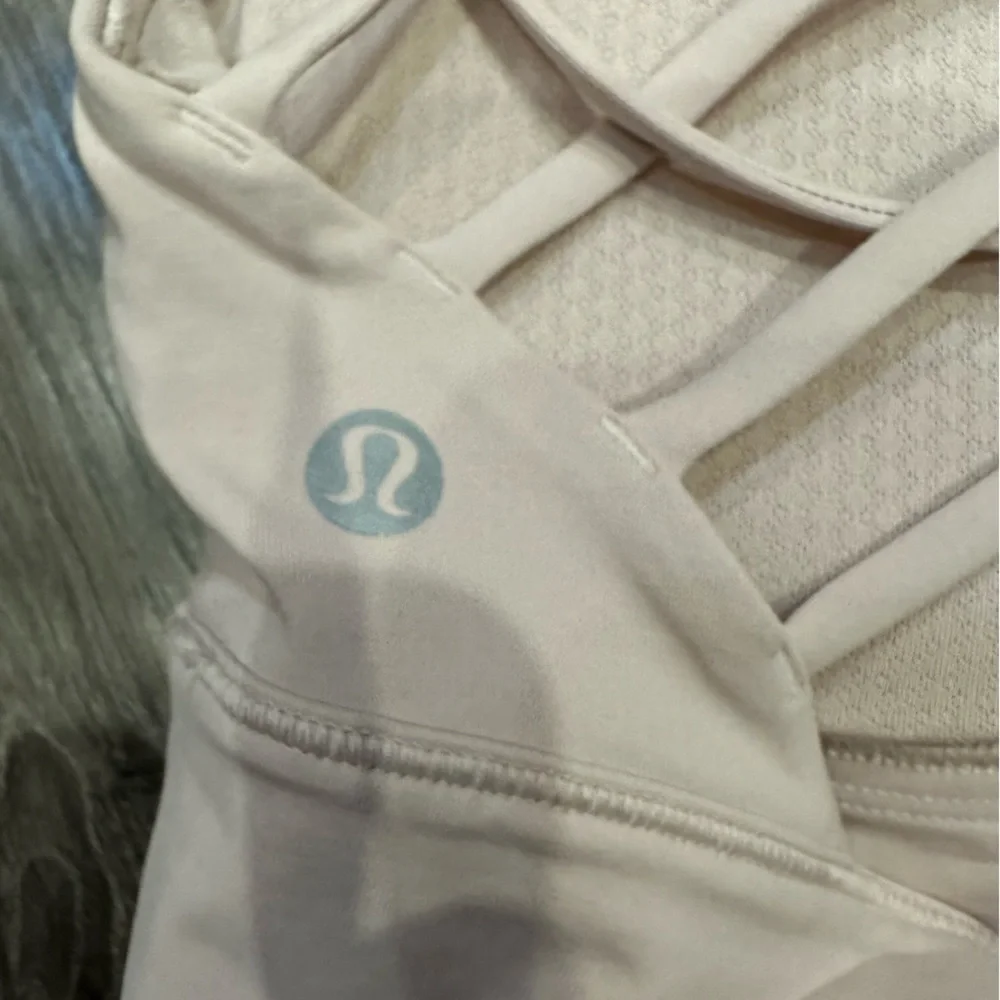 Lululemon Tied in Energy 2-in-1 Tank ~ Sz 8 Plumful / Pink Bliss Built In Bra - Picture 8 of 8
